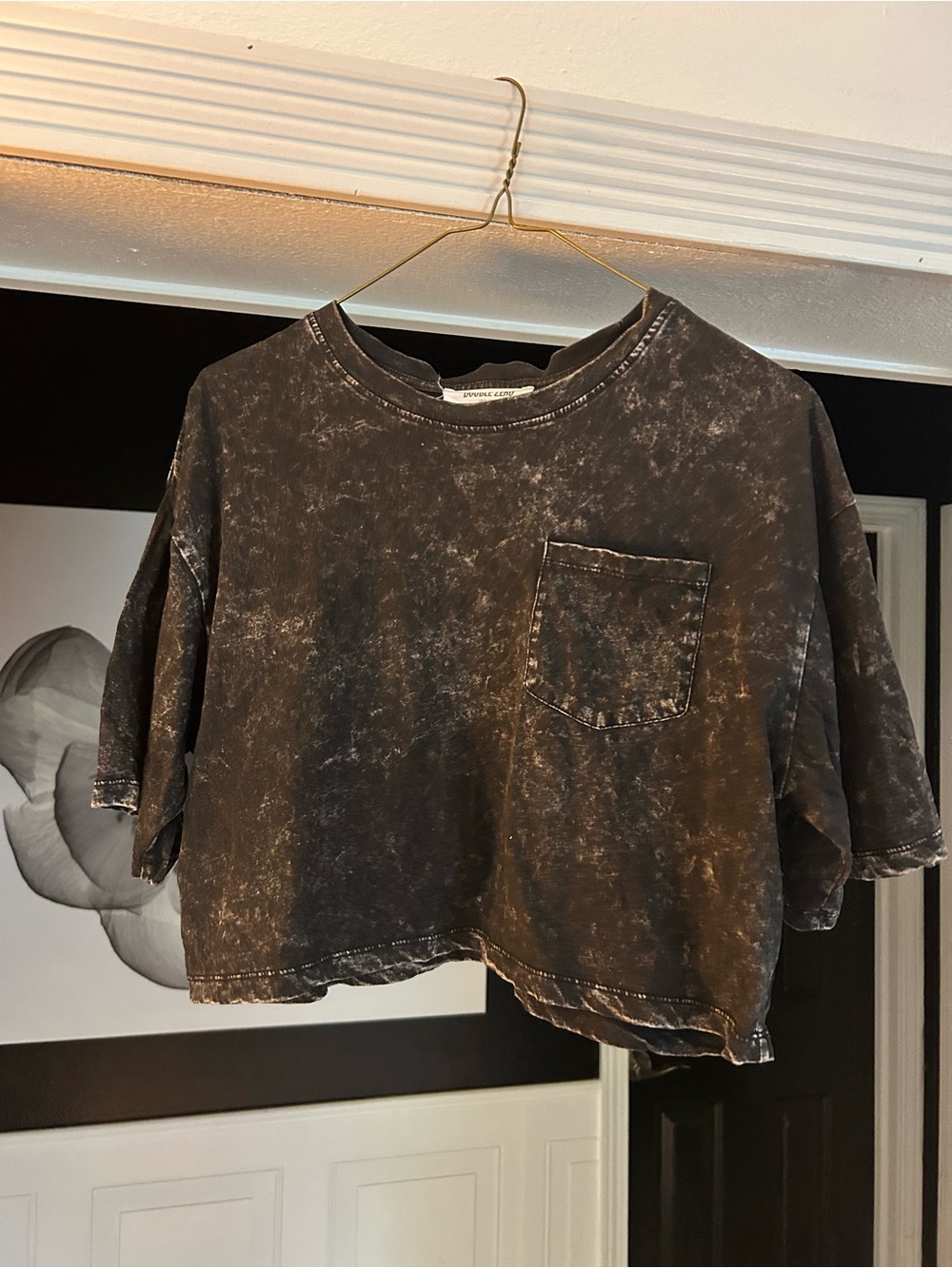 Double Zero Washed Black Cropped Pocket Tee
